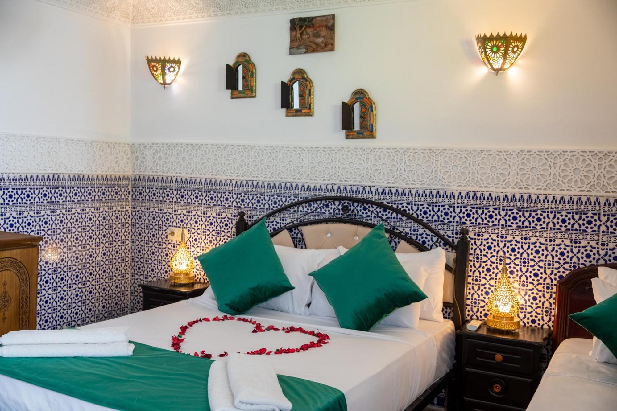 Hotel Dar Amir Fez Esterno foto